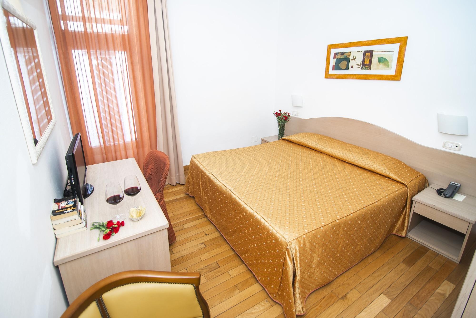Hotel La Colonna Σιένα Εξωτερικό φωτογραφία