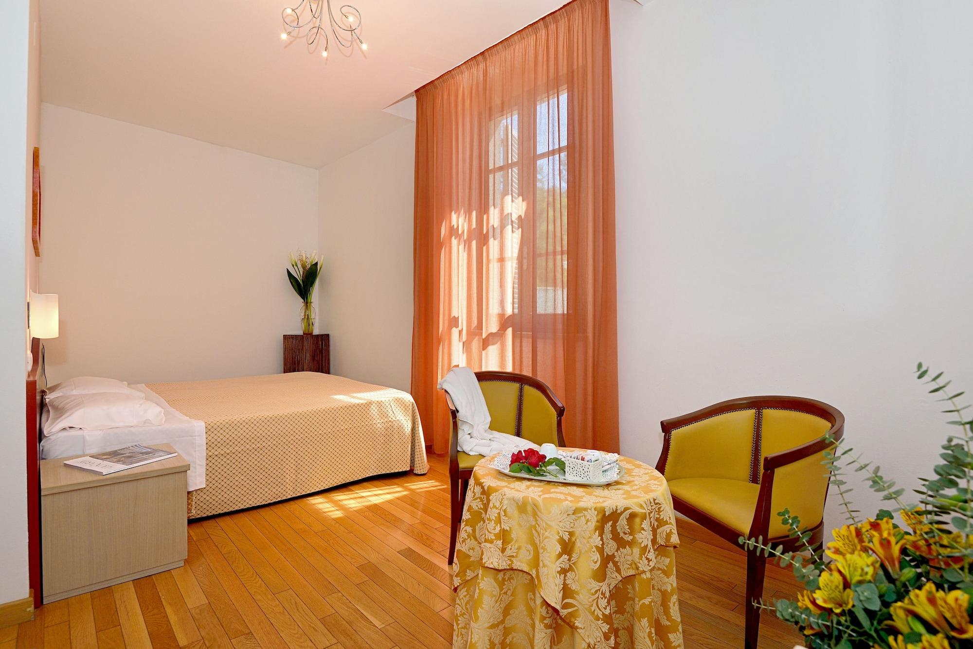 Hotel La Colonna Σιένα Εξωτερικό φωτογραφία