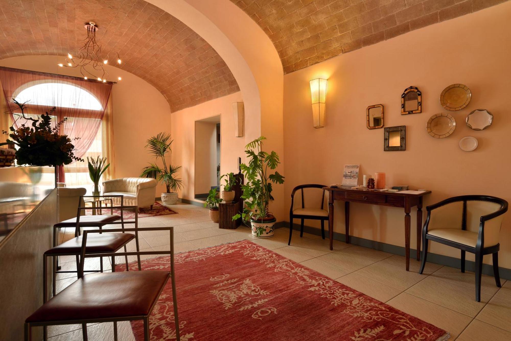 Hotel La Colonna Σιένα Εξωτερικό φωτογραφία